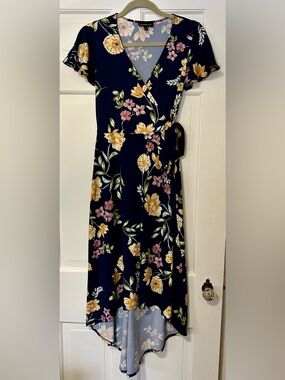 Fortune +  Ivy Small Navy Floral Faux Wrap Style Maxi Dress Stitch Fix High Low